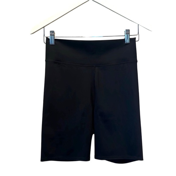 New Madewell MWL Women’s Bike Shorts Athletic Shorts Size Medium Black Nylon NWT - Picture 1 of 7